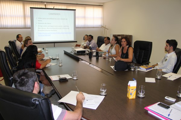 Imagem 1 da notícia: Pouso Alegre recebe cidades da região para definir trabalhos do PJ 2014