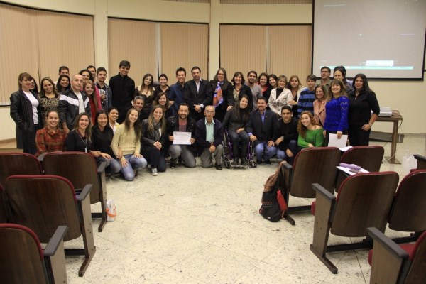 Imagem 1 da notícia: Escola do Legislativo forma primeira turma do curso de Mandarim