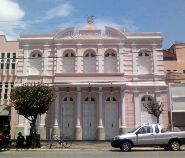 Imagem 4 da notícia: HISTÓRIA EM MOVIMENTO: O Teatro Municipal