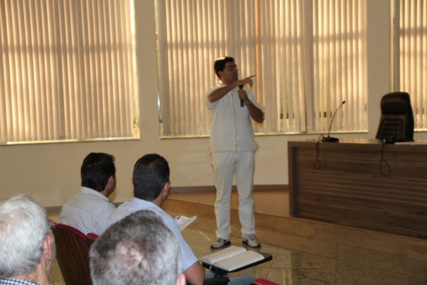 Imagem 3 da notícia: Comissão de Saúde realiza reunião com farmacêuticos da cidade
