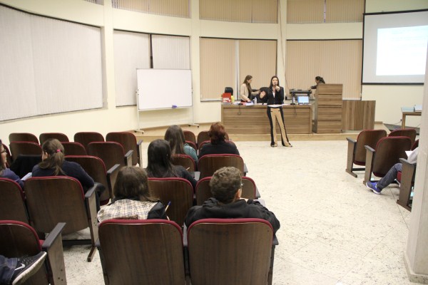 Imagem 1 da notícia: Escola do Legislativo promove atividade sobre Direito à Vida
