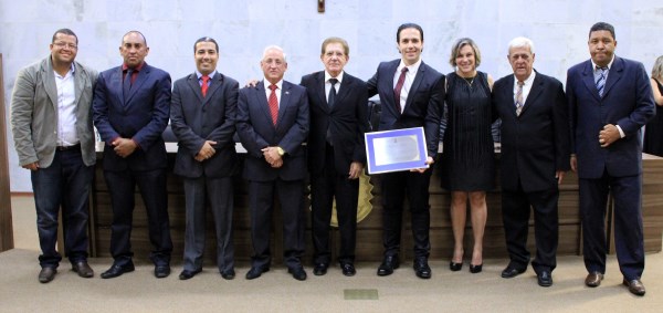 Imagem 3 da notícia: Câmara homenageia Unilever por seus 40 anos