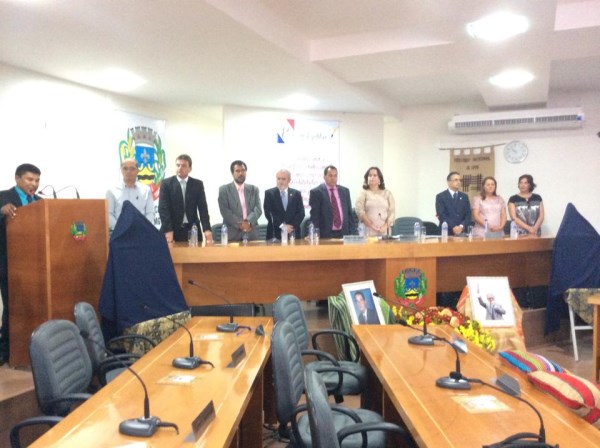 Imagem 1 da notícia: Escola do Legislativo Professor Rômulo Coelho participa da inauguração da Escola de Unaí