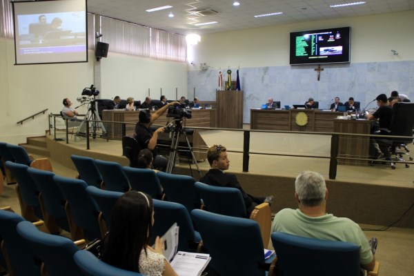 Imagem 1 da notícia: Câmara elege nova Mesa Diretora para 2015