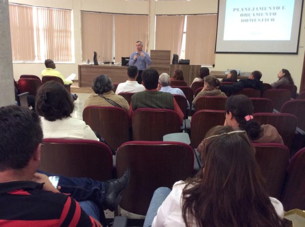 Imagem 1 da notícia: WorkShop sobre Educação Financeira é realizado na Câmara