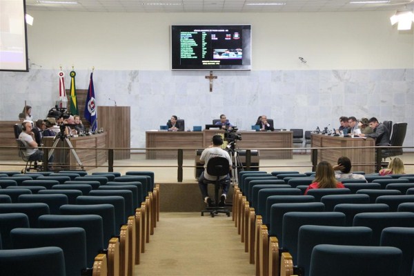 Imagem 1 da notícia: Termo de ajustamento com o município vai permitir regularização de imóveis