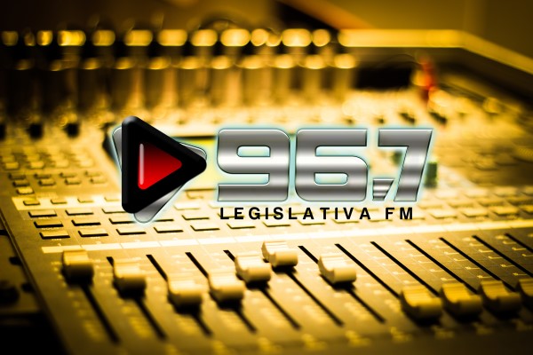 Imagem 1 da notícia: Legislativa FM aguarda autorização da Anatel para entrar no ar de forma definitiva
