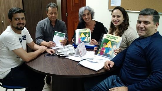 Imagem 1 da notícia: Escola do Legislativo Professor Rômulo Coelho recebe visita do presidente da Câmara de Campestre