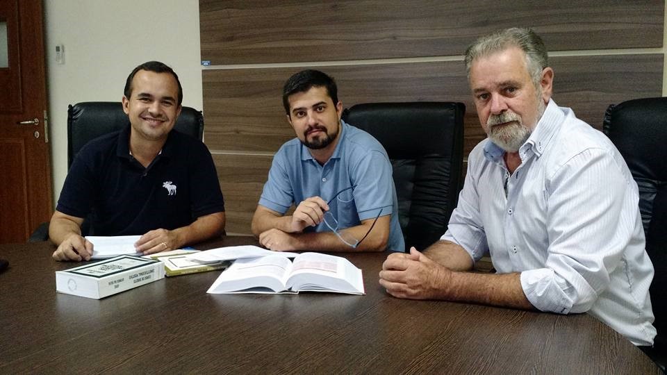 Imagem 1 da notícia: Comissão de Administração Financeira e Orçamentária se reúne para discutir o reajuste dos servidores