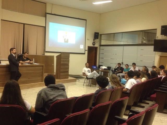 Imagem 1 da notícia: Oficina do Parlamento Jovem de Pouso Alegre discute “Reforma do Ensino Médio”