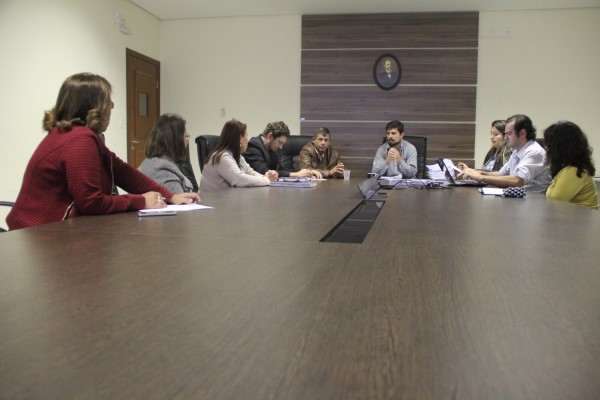 Imagem 1 da notícia: Comissão que investiga prestação de serviço da Plenax ao município escuta mais dois servidores