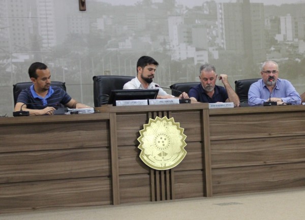 Imagem 1 da notícia: Audiência Pública discute LOA