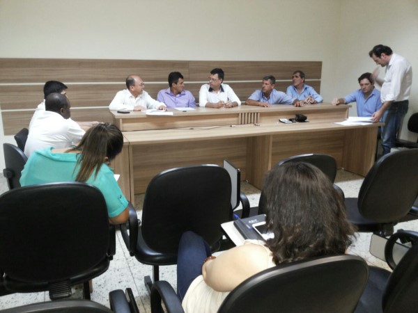 Imagem 1 da notícia: Vereadores discutem projeto que autoriza convênio com BDMG