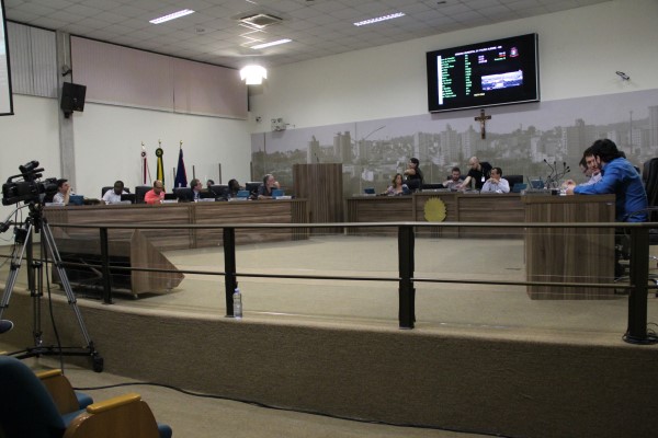 Imagem 1 da notícia: PL que obriga exibição de mídias sobre prevenção de drogas em eventos segue para sanção do Prefeito