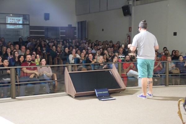 Imagem 1 da notícia: Standup 'Um Pobre no Museu' marca Semana dos Museus