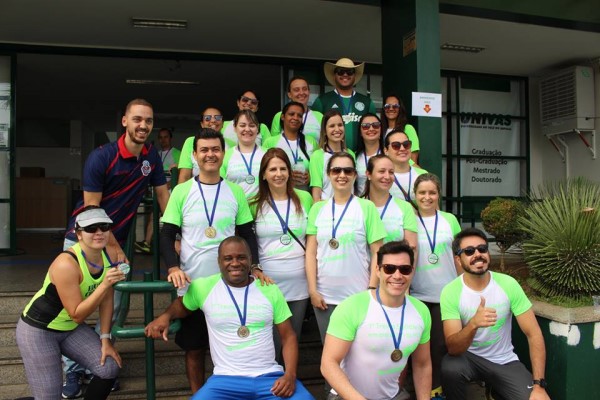 Imagem 1 da notícia: Vereadores participam de Treino Solidário