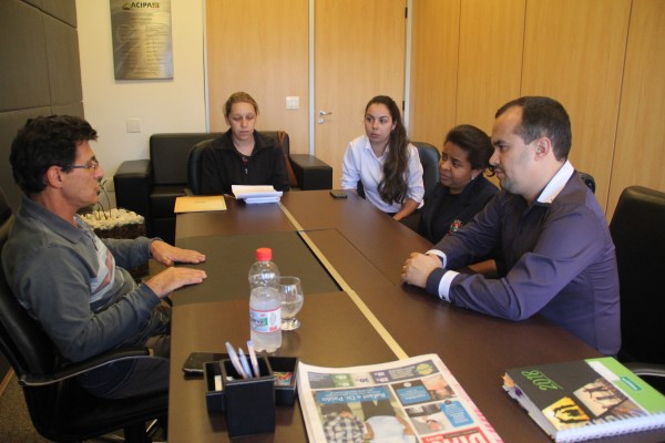 Imagem 1 da notícia: Cac e Câmara firmam convênio com Acipa