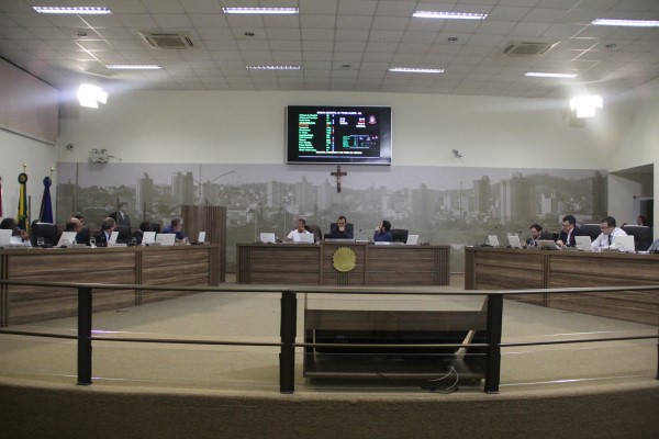 Imagem 2 da notícia: Câmara aprova Projeto que beneficia serviços de saúde