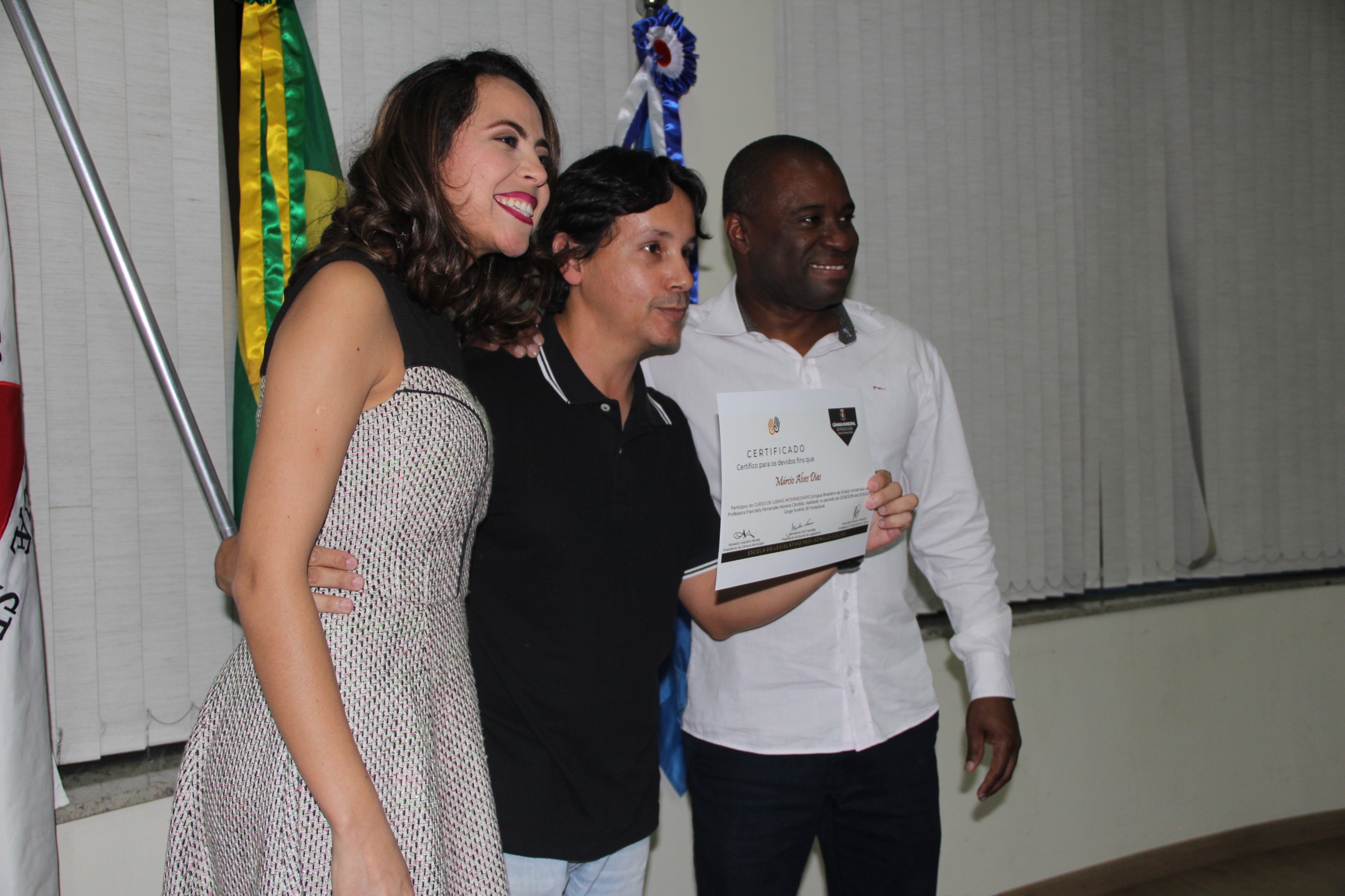 Imagem 4 da notícia: Escola do Legislativo forma primeira turma em nível intermediário de libras