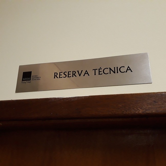 Imagem 2 da notícia: Museu organiza Arquivo, Sala de Pesquisa e Reserva Técnica