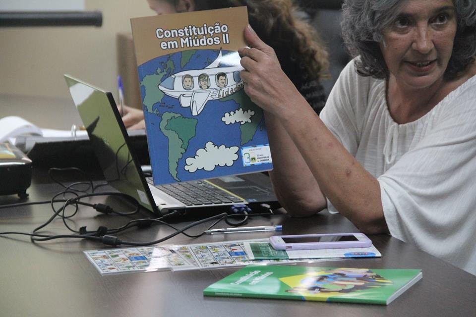 Imagem 2 da notícia: Escola do Legislativo recebe visita da Câmara de Poço Fundo - MG.