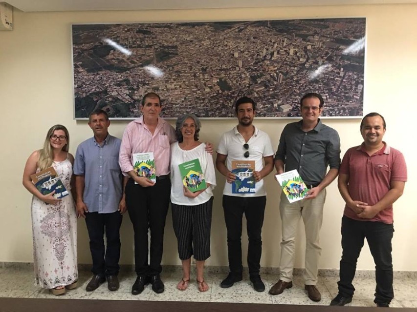 Imagem 1 da notícia: Escola do Legislativo recebe visita da Câmara de Poço Fundo - MG.
