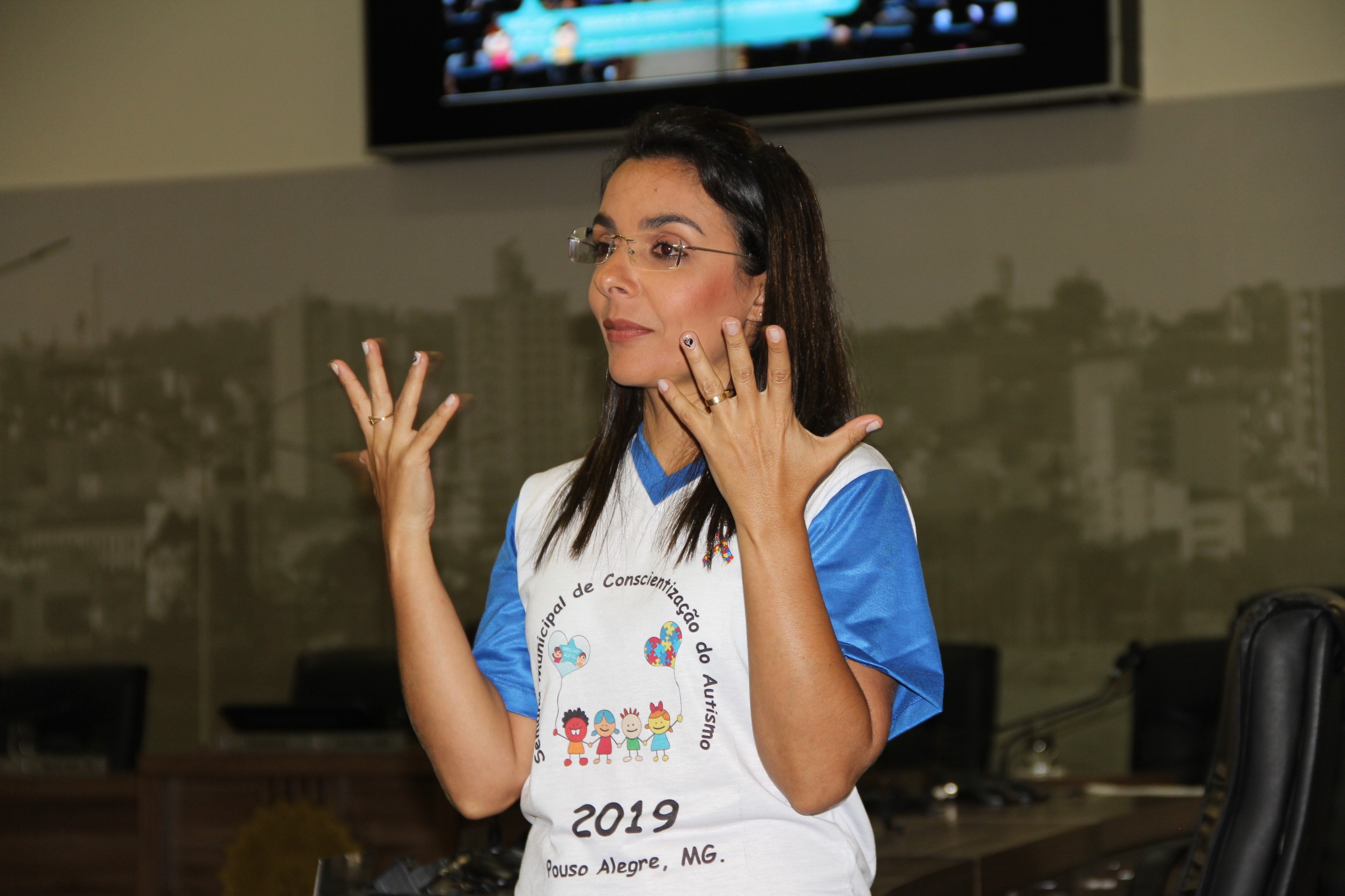 Imagem 5 da notícia: Centenas de pessoas participam da abertura da Semana do Autismo na Câmara