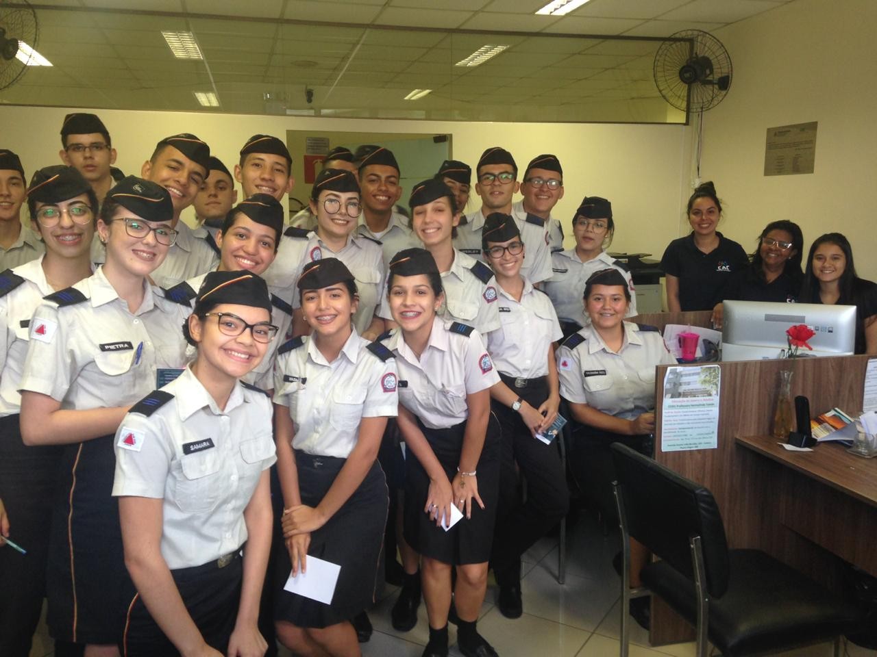 Imagem 2 da notícia: Câmara recebe alunos do Colégio Tiradentes