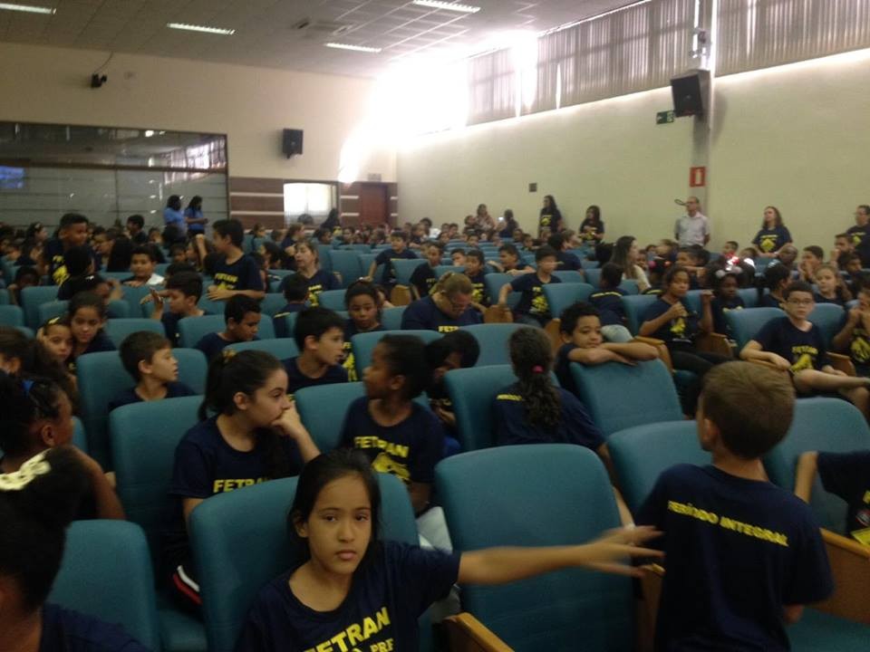 Imagem 3 da notícia: Câmara apoia projeto de segurança no trânsito da PRF