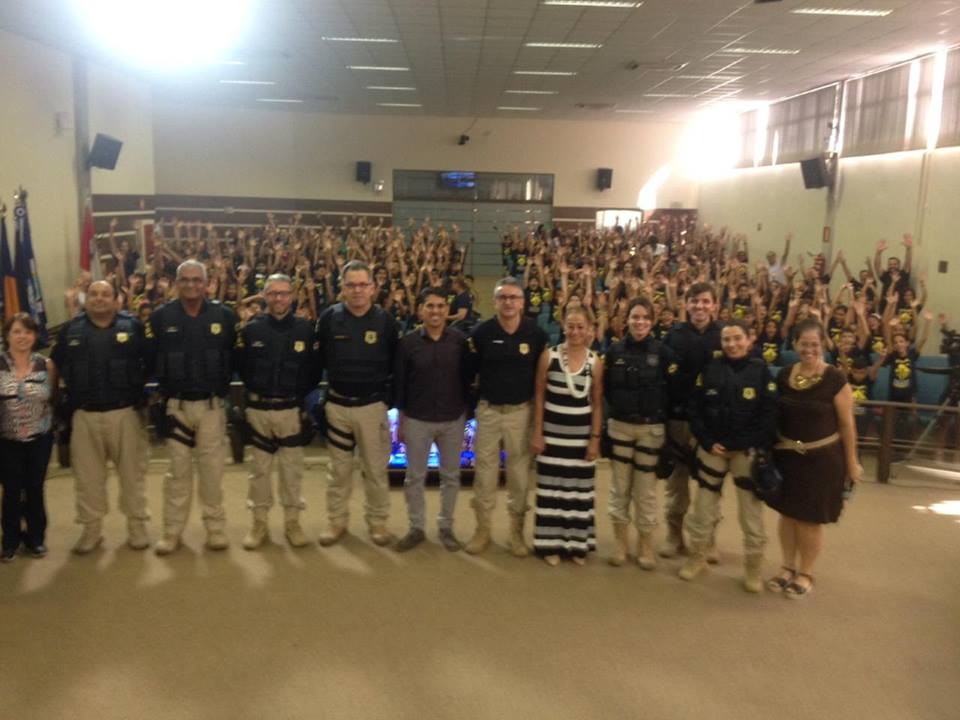 Imagem 4 da notícia: Câmara apoia projeto de segurança no trânsito da PRF