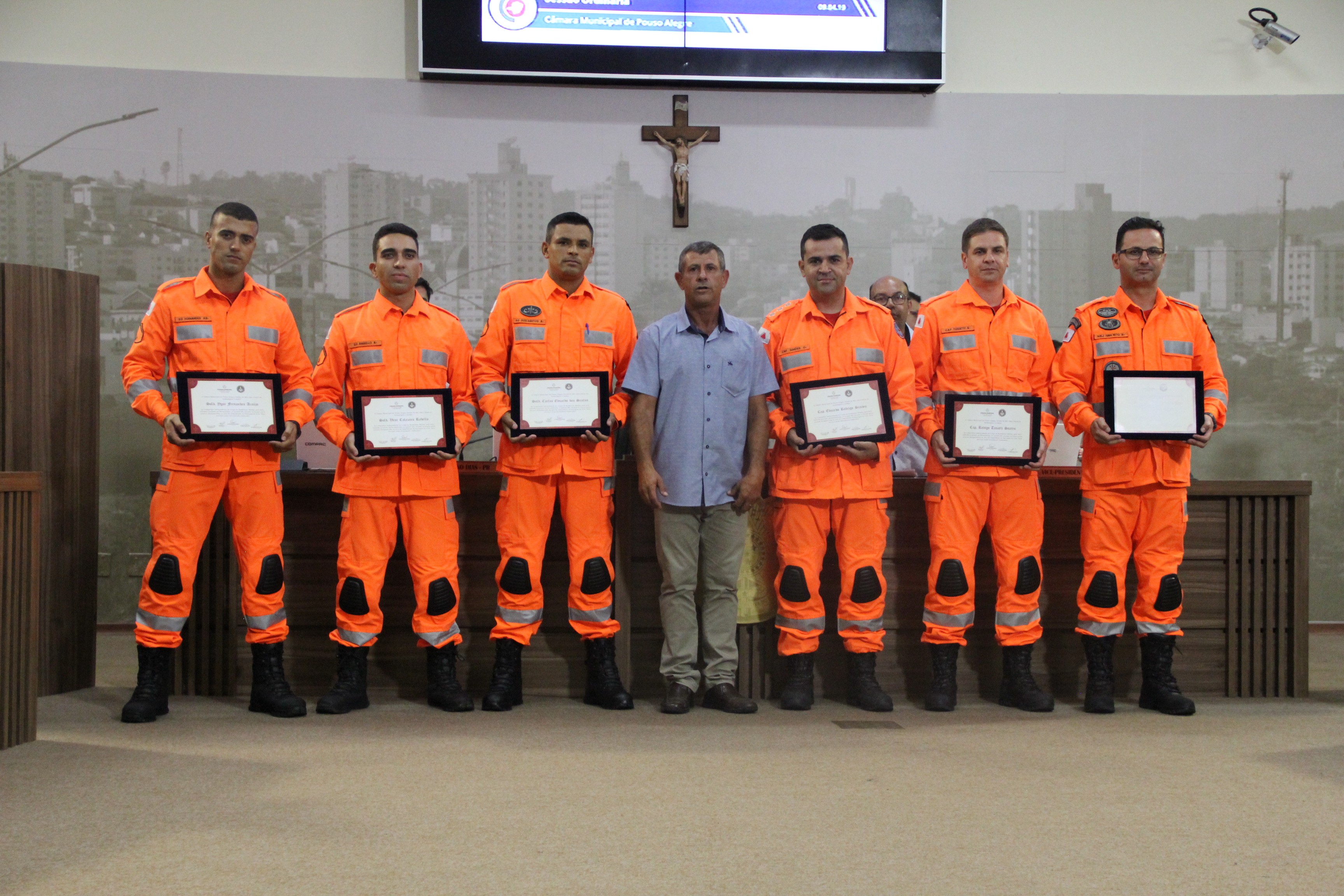 Imagem 3 da notícia: Câmara presta homenagem para militares que trabalharam no desastre de Brumadinho