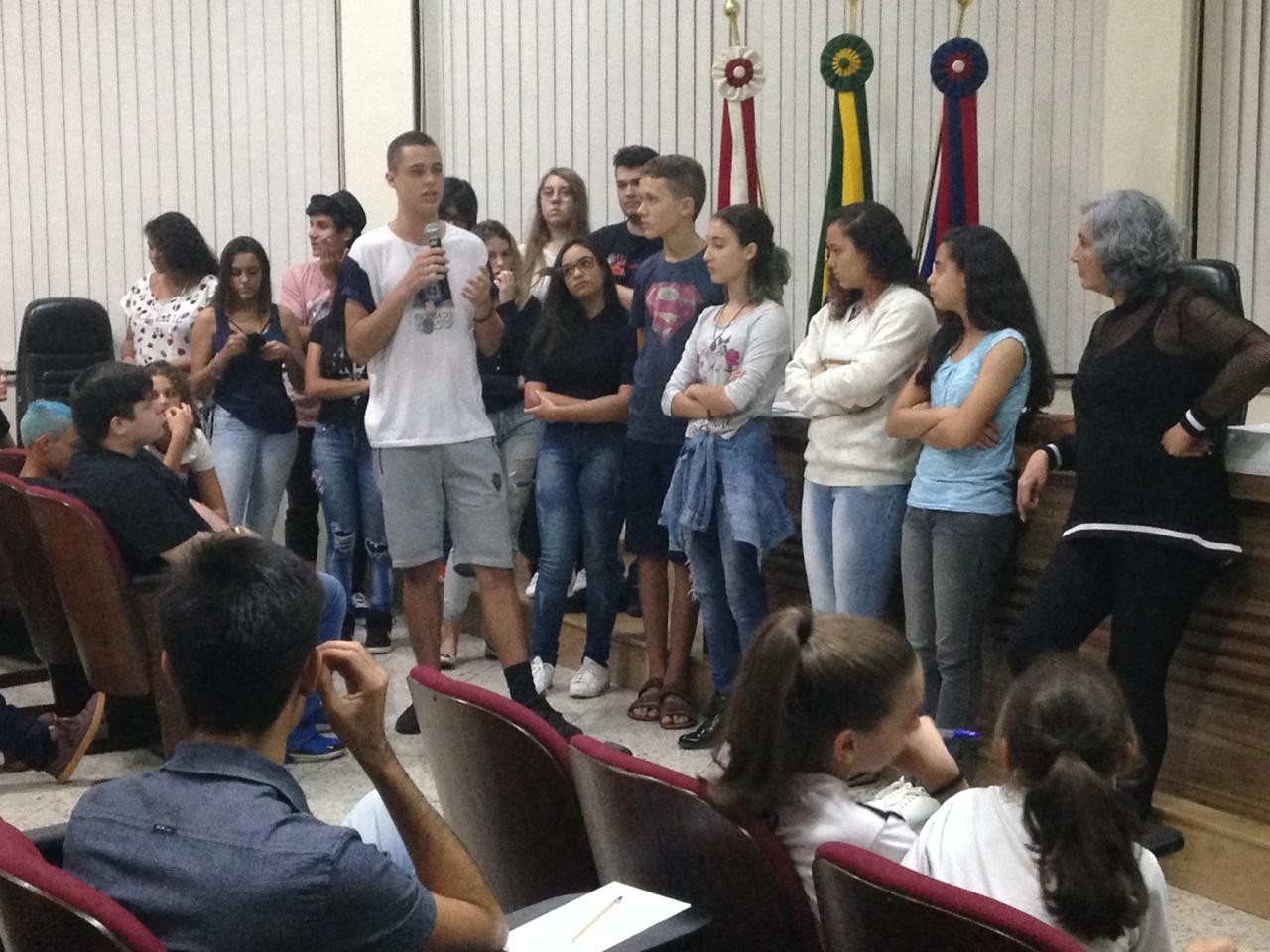 Imagem 4 da notícia: Encontro da Câmara Mirim, Jovem e Universitária debate os limites da liberdade de expressão
