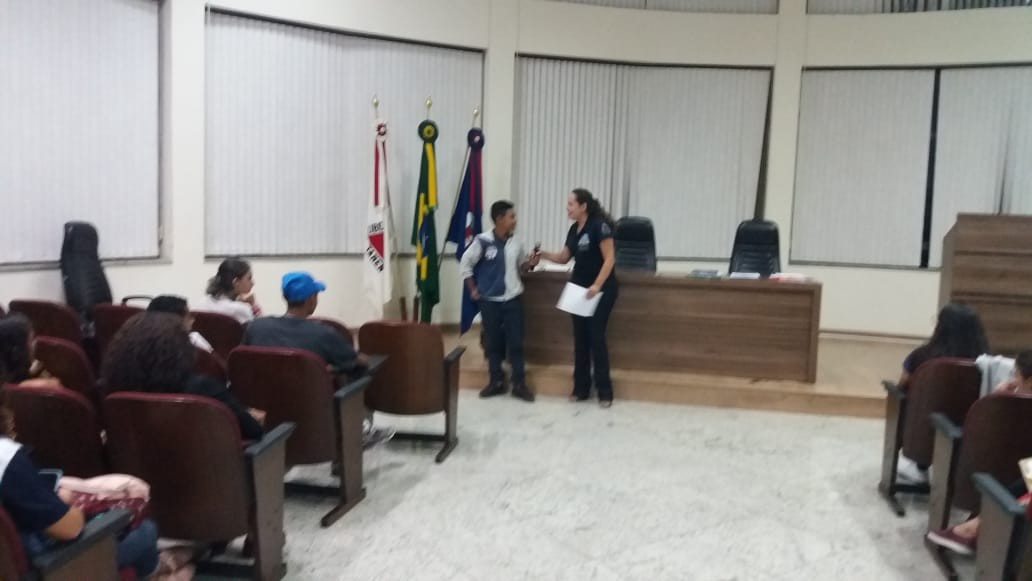 Imagem 3 da notícia: Câmara Mirim, Jovem e Universitária debatem teorias filosóficas