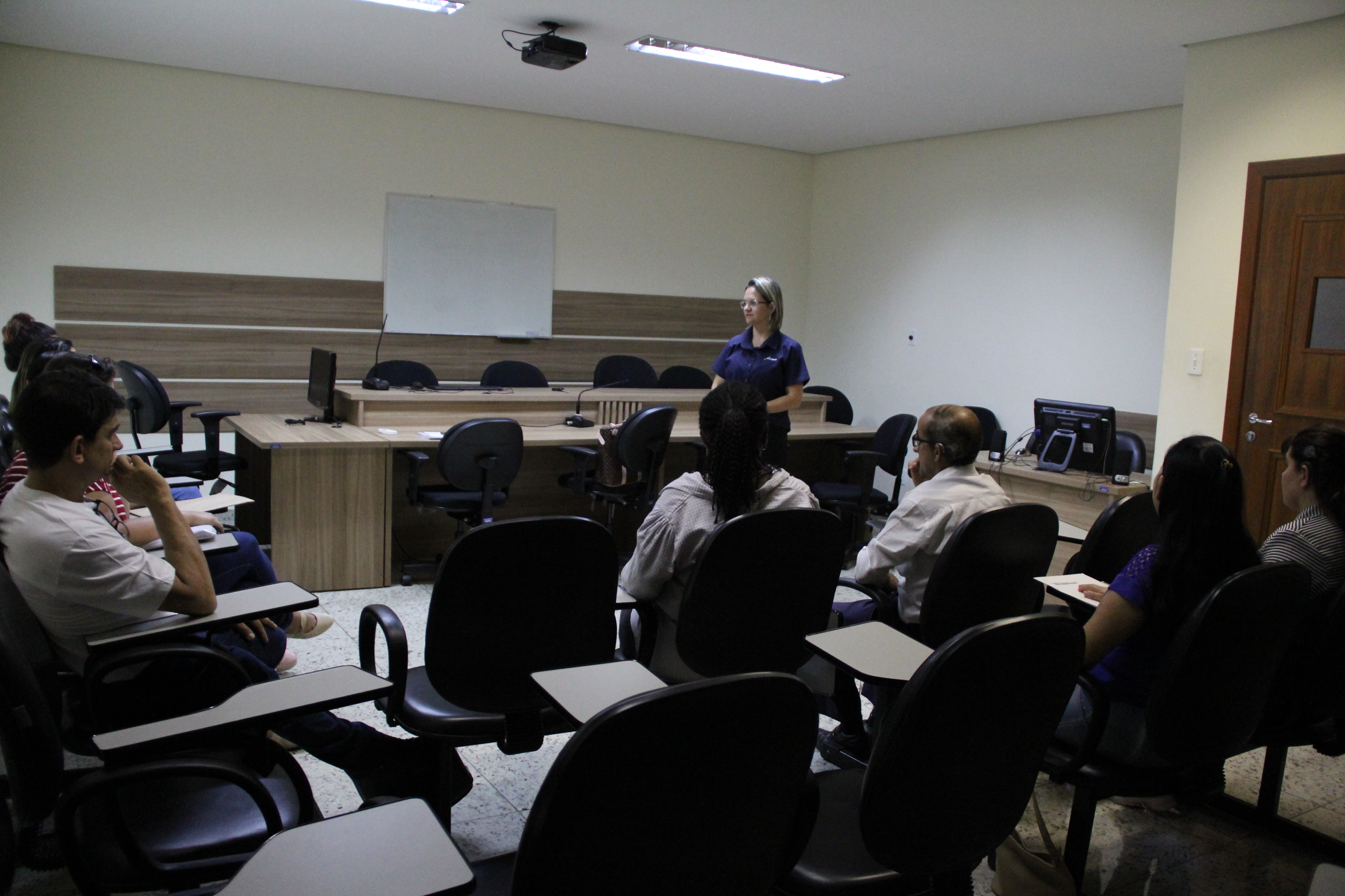 Imagem 2 da notícia: Empresa Adient realiza seleção de funcionários por meio do CAC