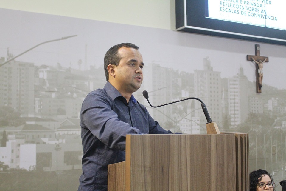 Imagem 3 da notícia: Escola do Legislativo e Una realizam audiência com o tema Cidades Ativas