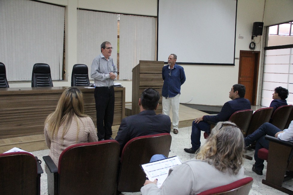 Imagem 7 da notícia: Câmara recebe reunião da ABRACAM