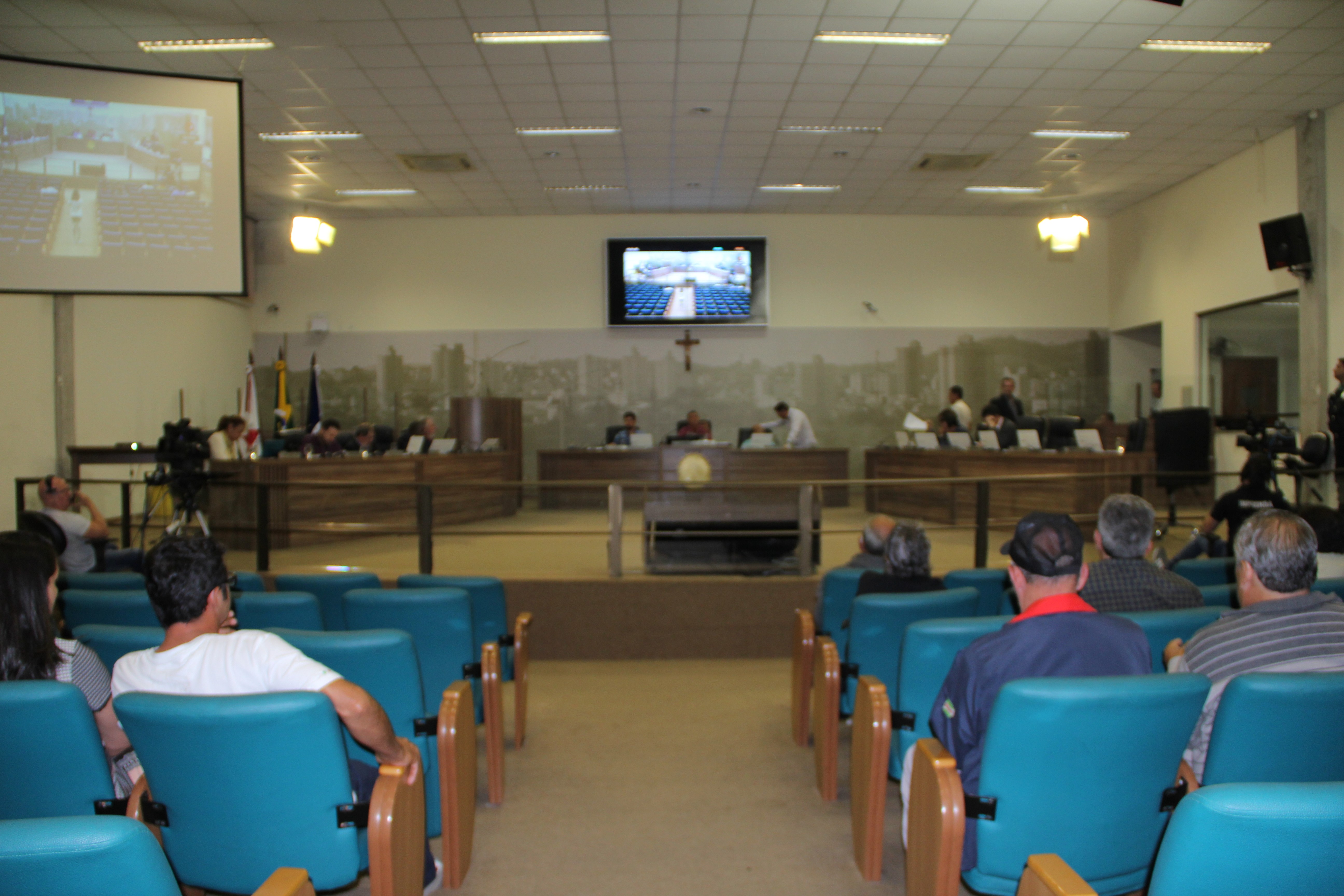 Imagem 1 da notícia: Projeto de Lei prevê que Condenados com a Maria da Penha não poderão ocupar cargos de comissão em Pouso Alegre