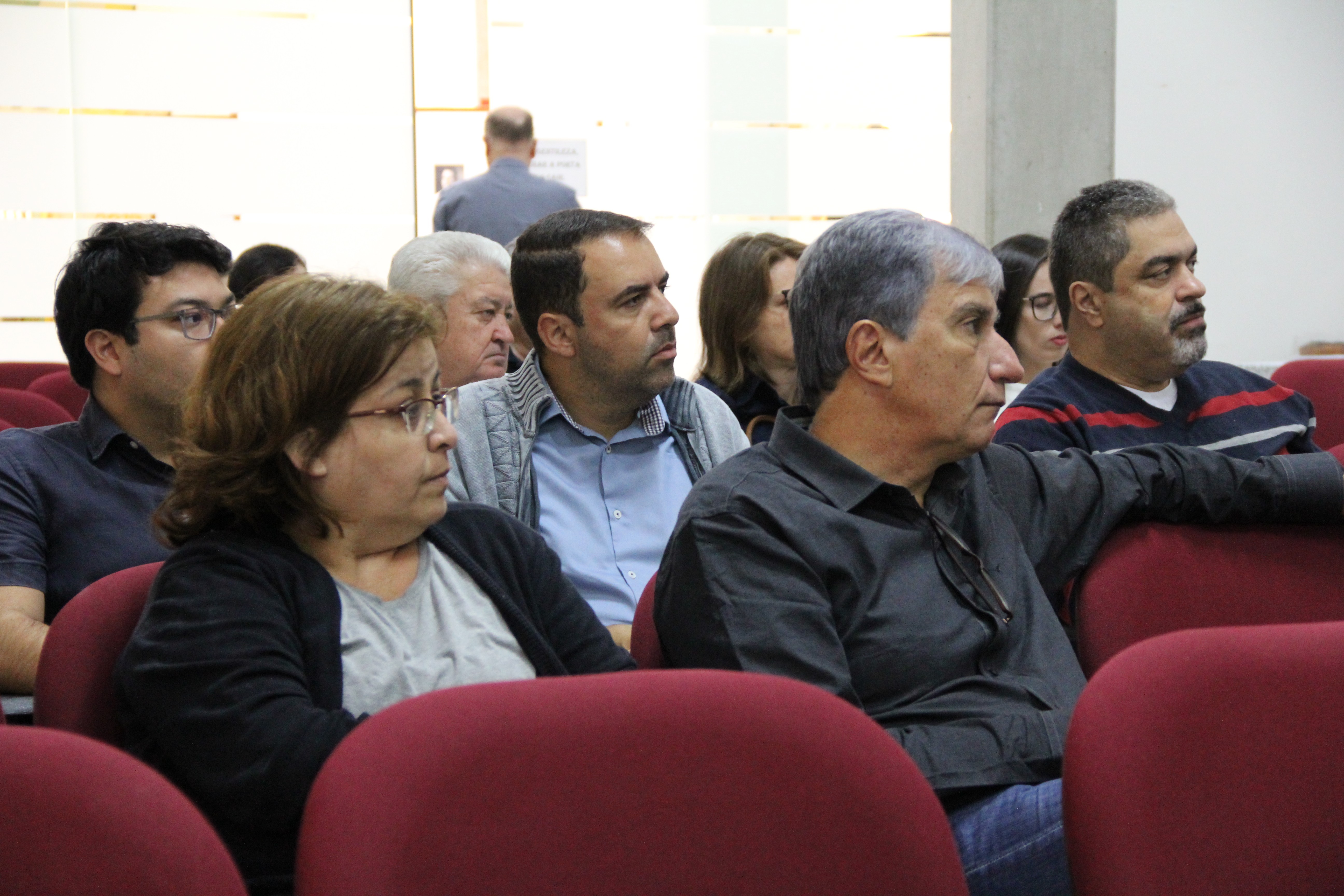 Imagem 3 da notícia: Cisamesp discute falta de repasse para saúde e união entre municípios