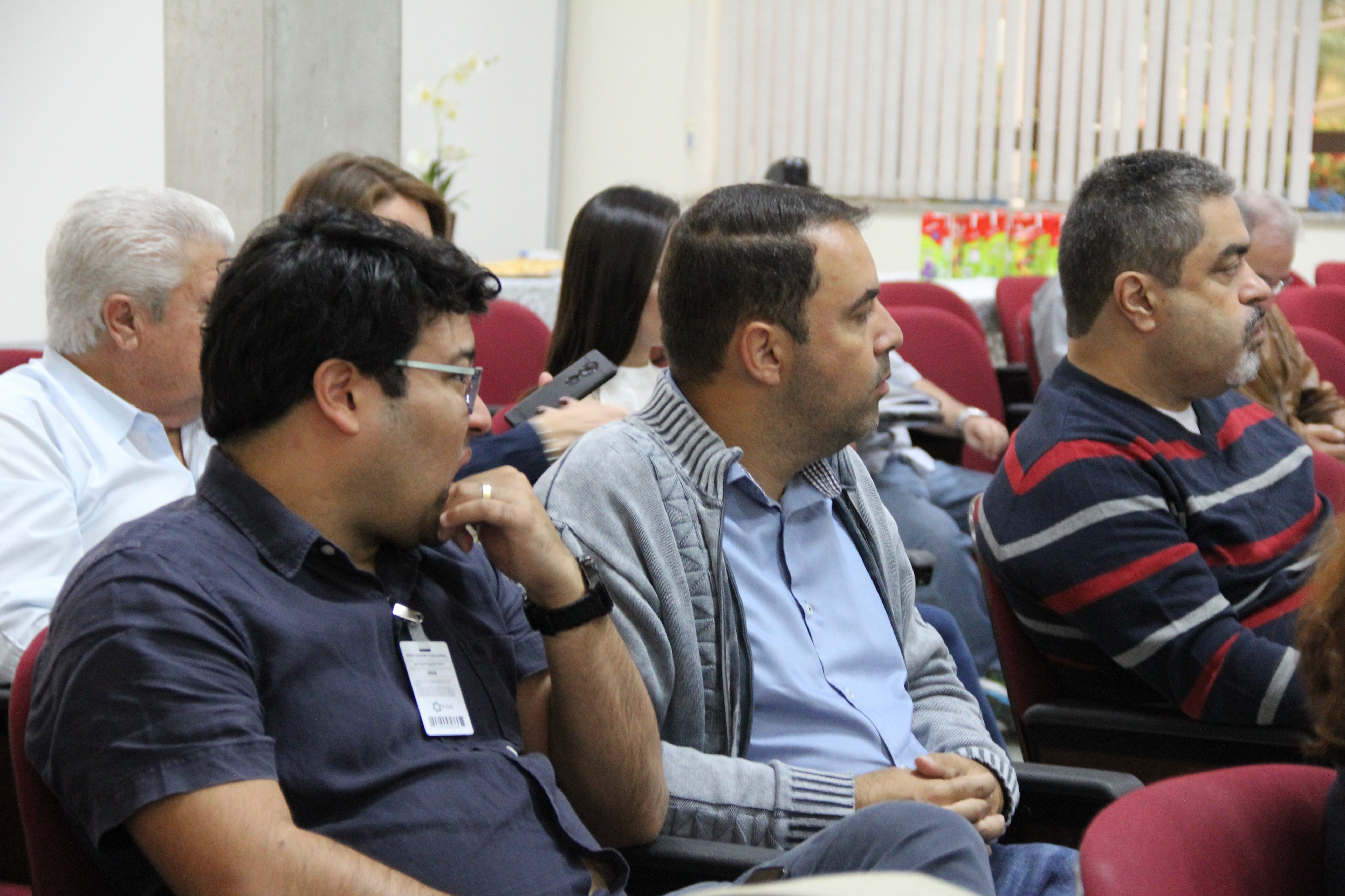 Imagem 9 da notícia: Cisamesp discute falta de repasse para saúde e união entre municípios