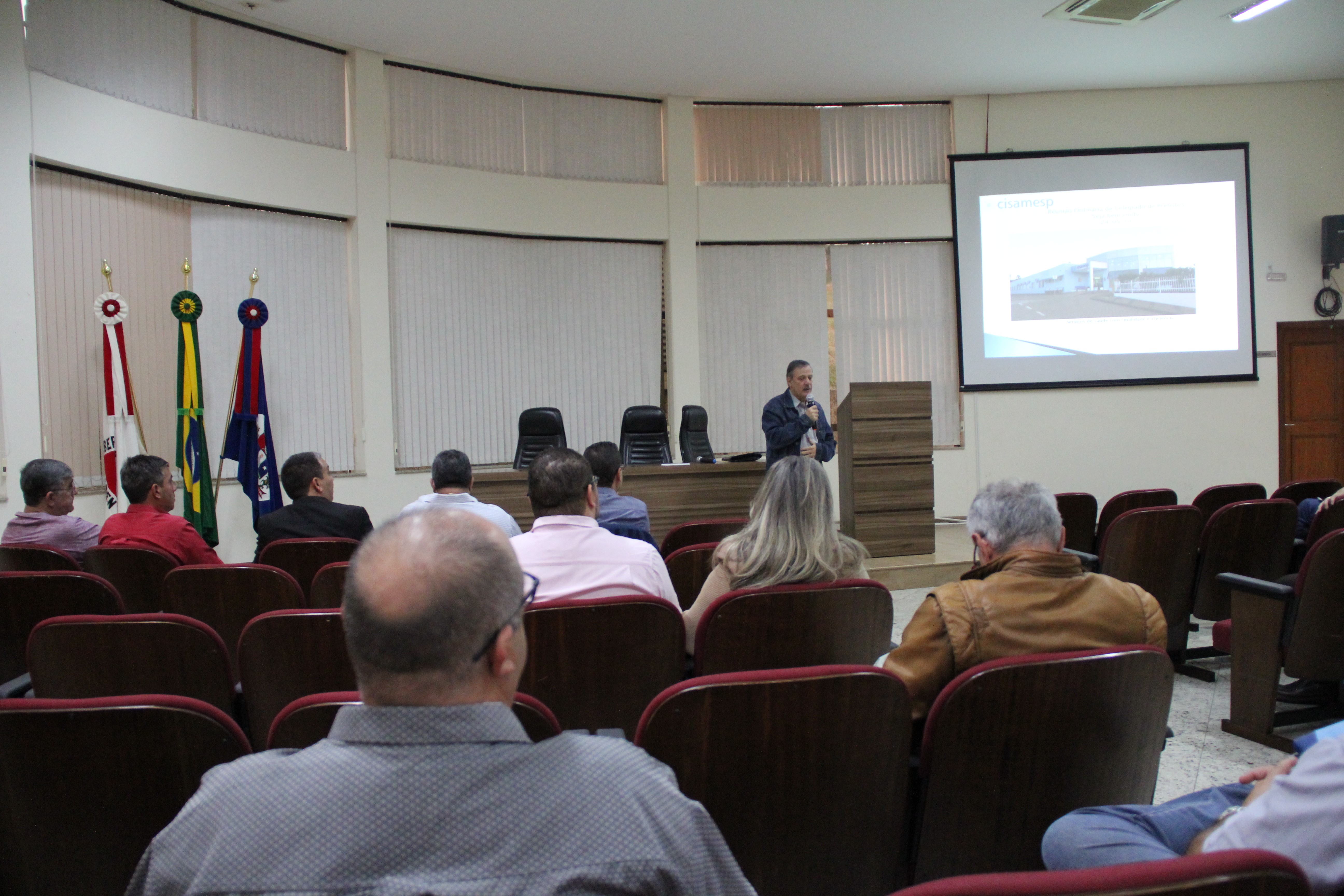 Imagem 10 da notícia: Cisamesp discute falta de repasse para saúde e união entre municípios