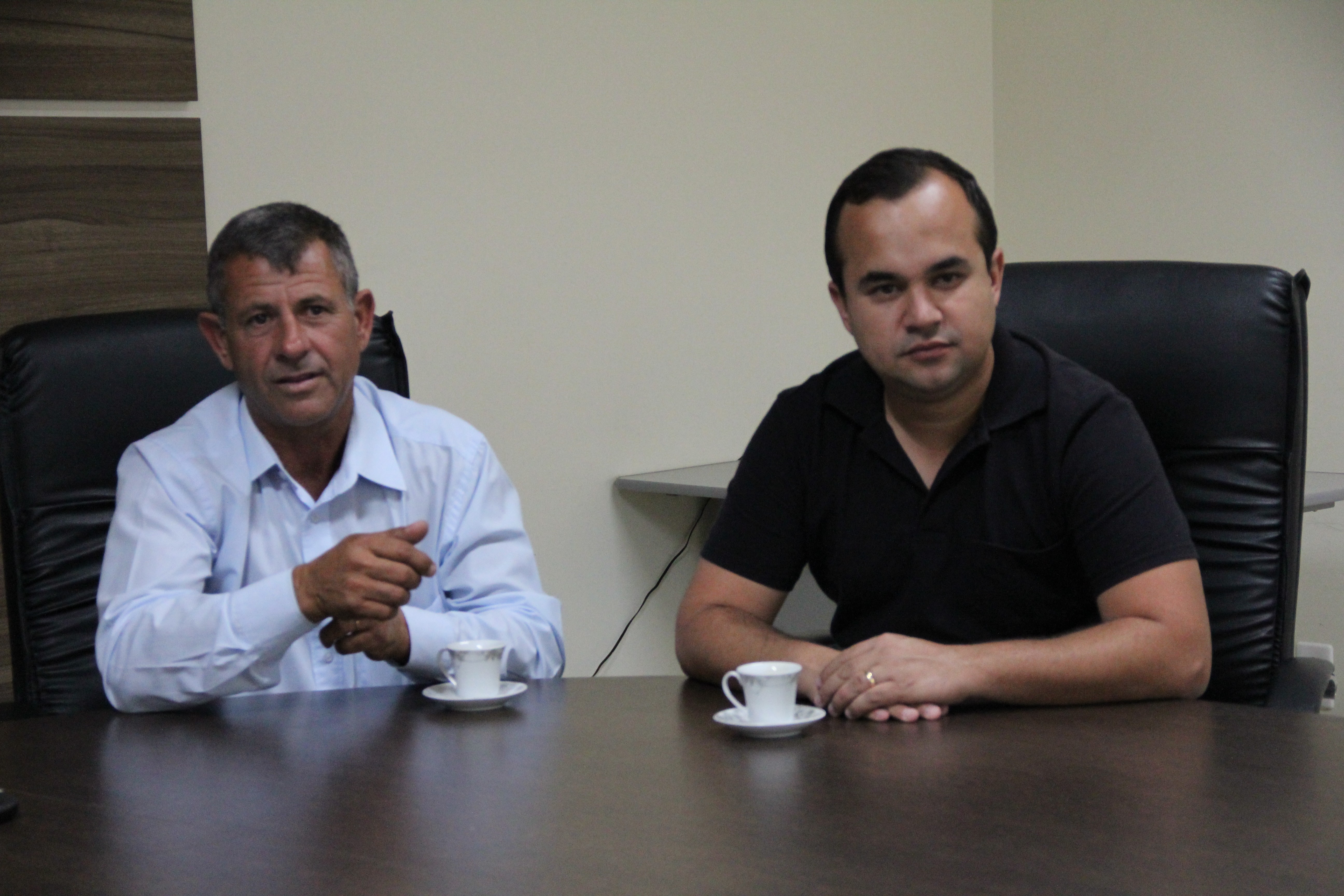 Imagem 8 da notícia: Câmara recebe representantes de São Sebastião do Paraíso