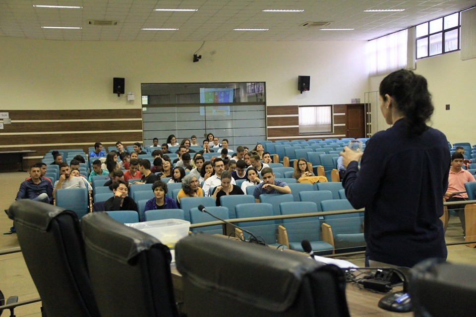 Imagem 1 da notícia: Palestra de Empreendedorismo para jovens é realizada pela Escola do Legislativo