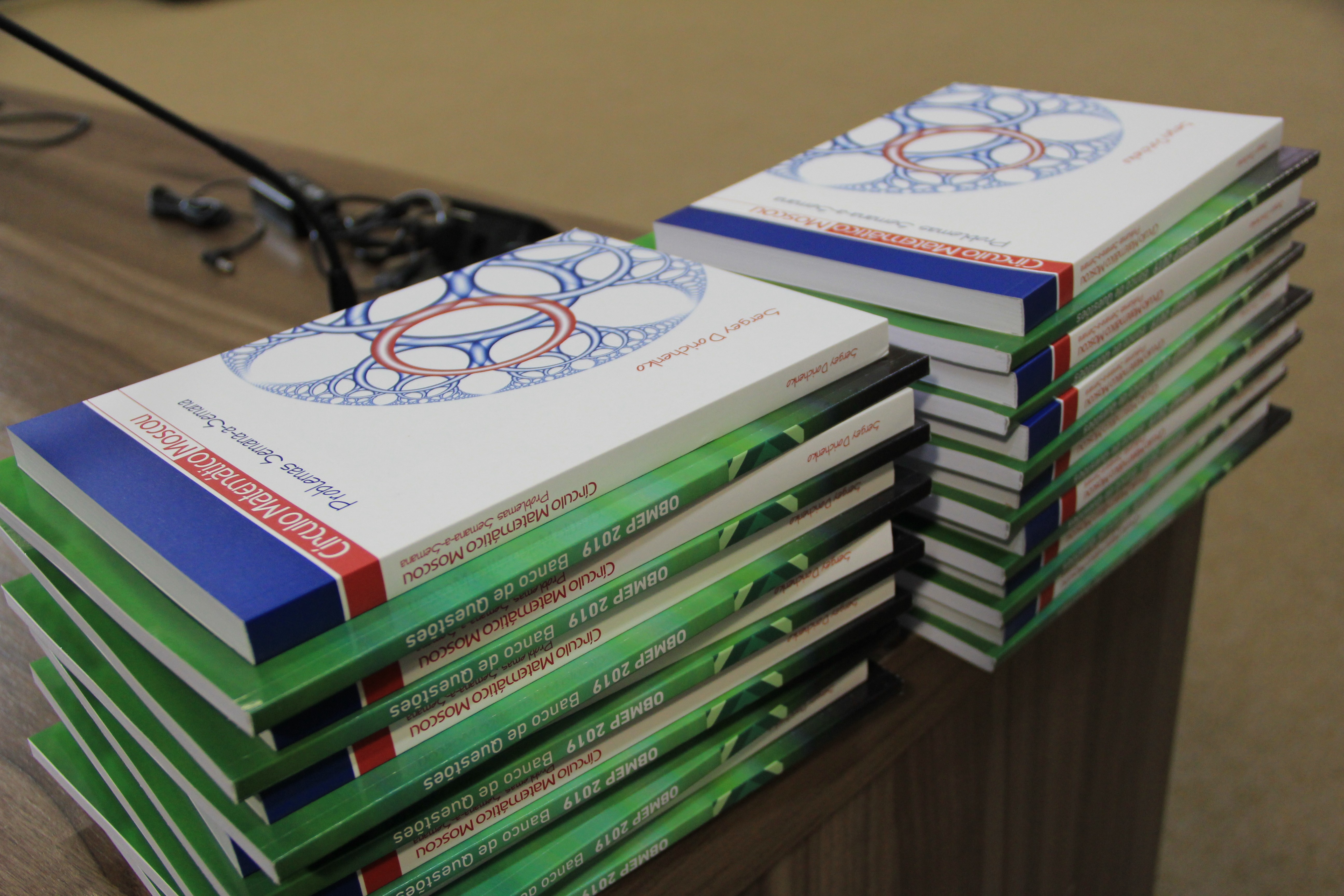 Imagem 10 da notícia: Vereadores acompanham entrega das medalhas da OBMEP 2019