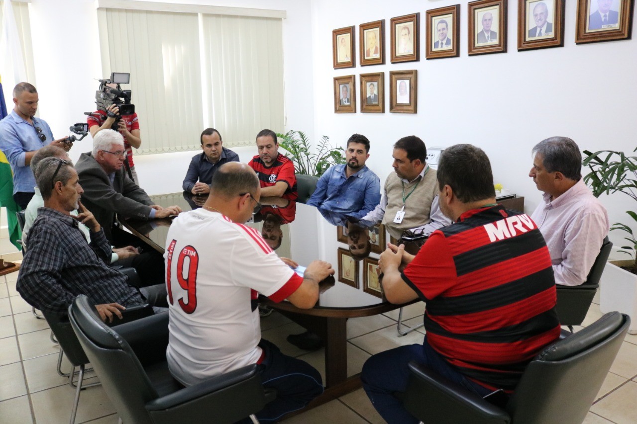 Imagem 2 da notícia: Vereadores e Prefeito se unem em prol do Hospital Samuel Libânio