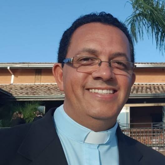 Imagem 1 da notícia: Diante do falecimento do ver. Aldelson do Hospital, Presidente da Câmara, ver. Oliveira Altair, declara vacância e convoca suplente para apresentação de documentos para posse