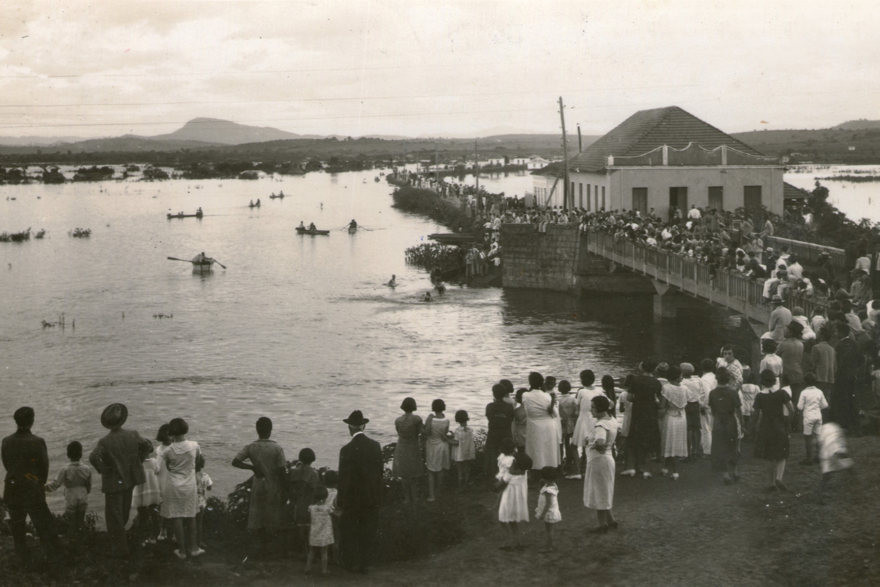 Imagem 14 da notícia: Museu recebe cerca de 350 visitas em exposição no Centro Cultural