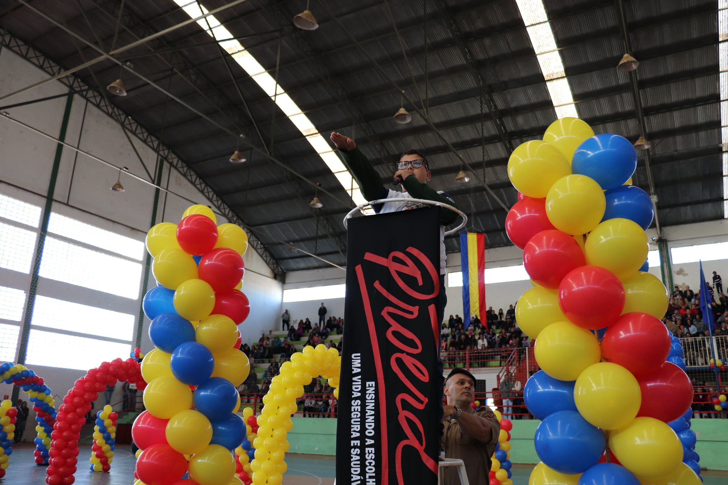 Imagem 10 da notícia: Câmara realiza doação de 2,5 mil camisetas para programa de combate às drogas