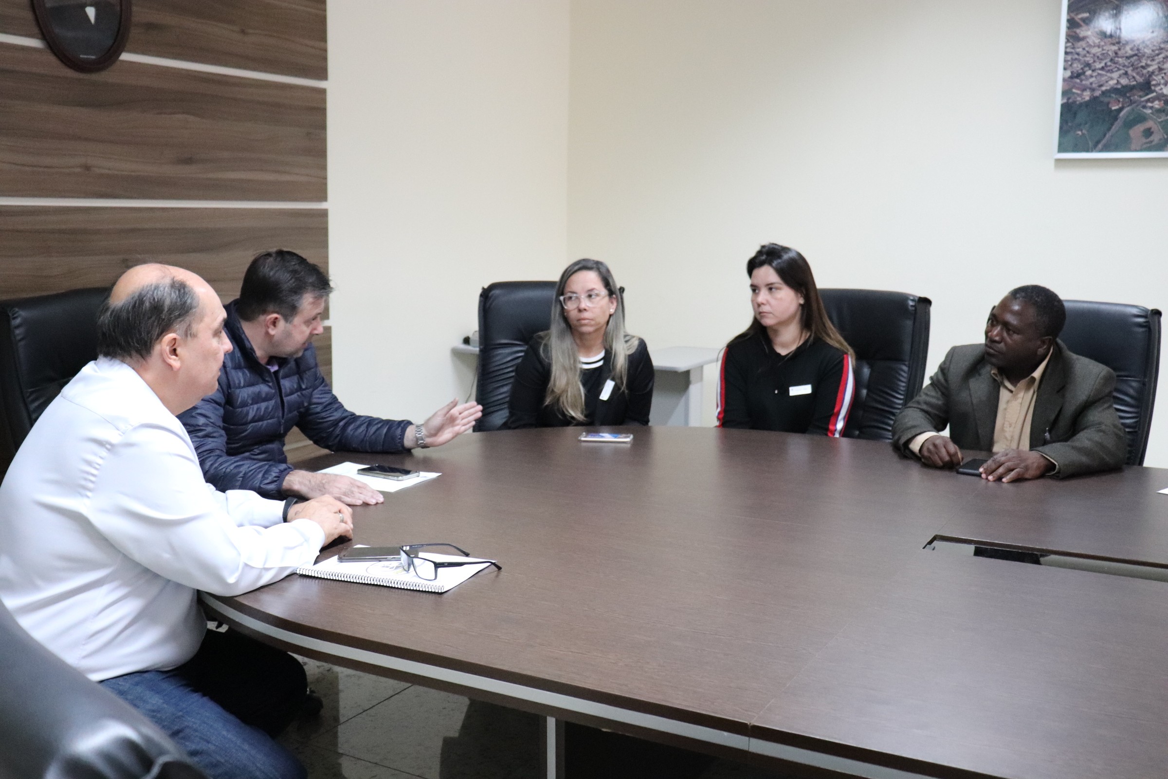 Imagem 1 da notícia: Comissão que analisa infraestrutura do bairro Ipiranga realiza nova reunião