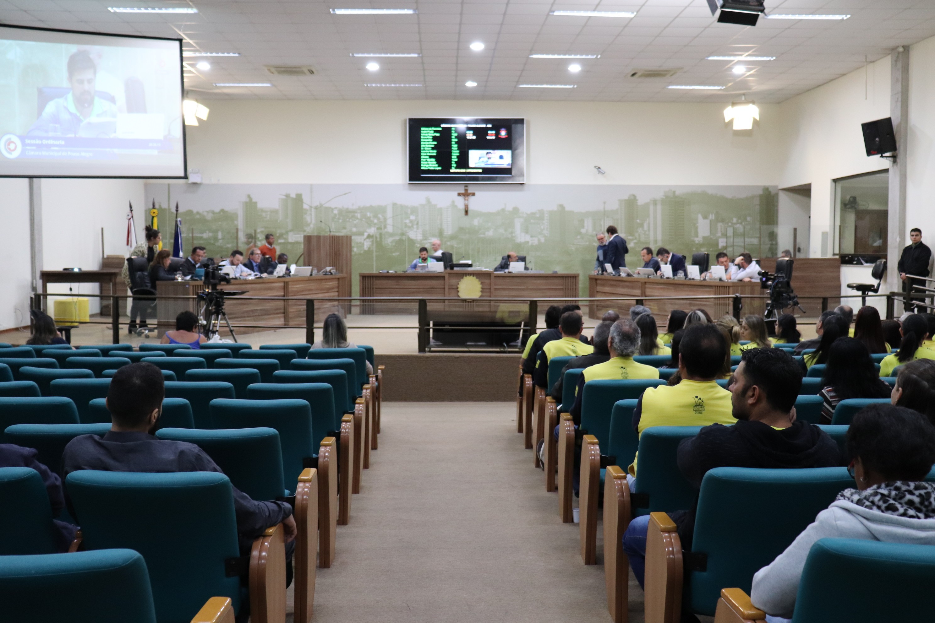 Imagem 1 da notícia: Câmara Municipal aprova em primeira votação Lei Orçamentária do município