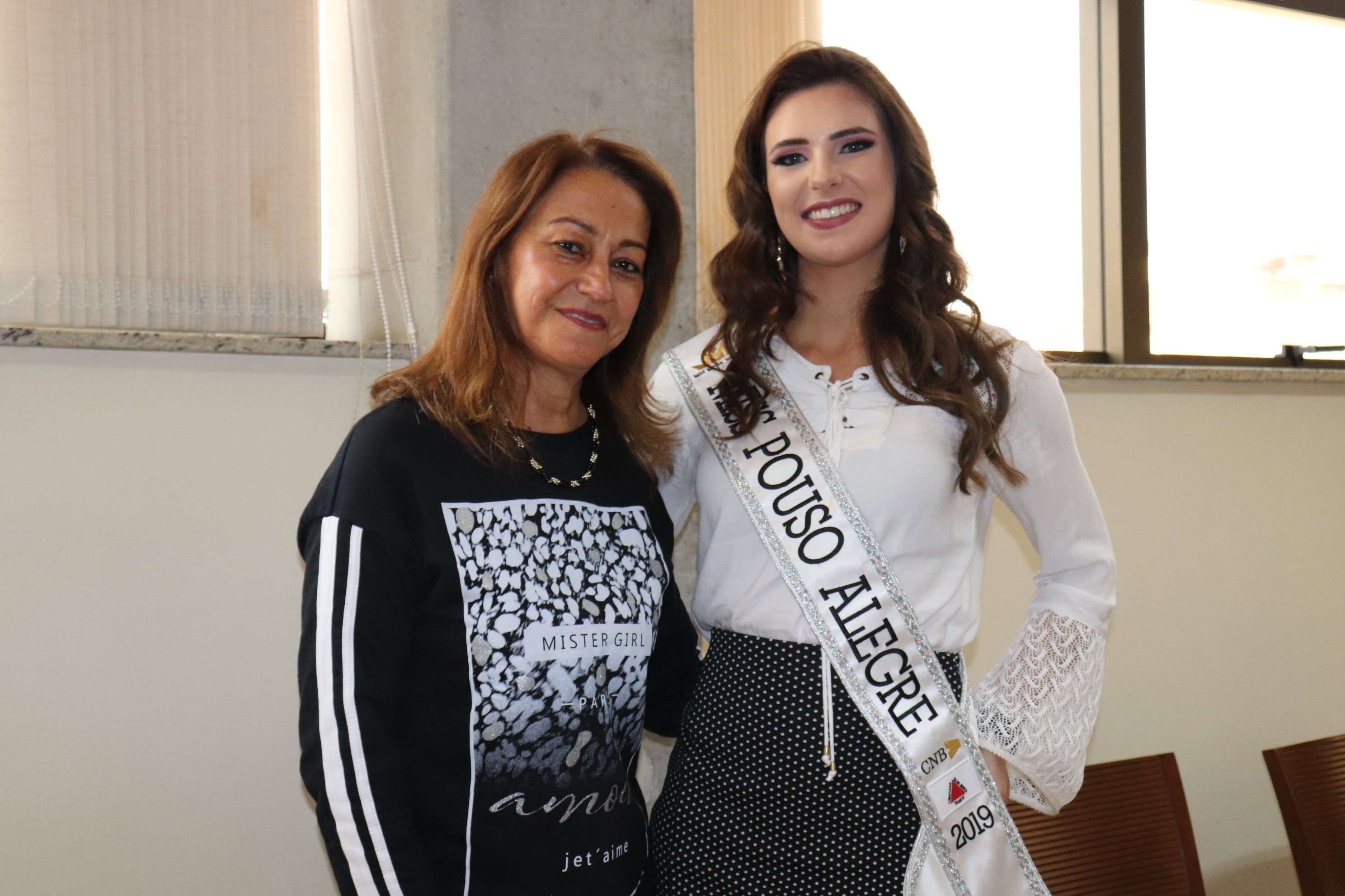 Imagem 9 da notícia: Vereadores recebem Miss Pouso Alegre